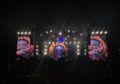 Kumpulan Foto Keseruan Konser Guns N' Roses di GBK Jakarta 2018