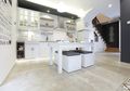 Keramik Subway Tile, Material Backsplash yang Murah dan Kekinian