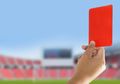 Bagaimana Sejarah Kartu Merah dan Kuning Dalam Pertandingan Bola?