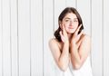 5 Facial Wash yang Cocok Untuk Pemilik Jenis Kulit Berminyak