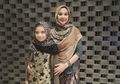 Bule Banget, Ternyata Putri Ayu Azhari Ini Punya Gaya Fashion yang Sederhana Lho!