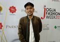 Tips Pilih Dress Untuk Kondangan Outdoor dari Fashion Desainer Fomalhaut Zamel
