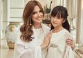 Habis Sarapan, Cara Nia Ramadhani Menata Rambut Anak Sebelum Lomba Langsung Jadi Sorotan