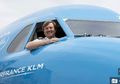 Ketika Raja Belanda Jadi Co-pilot Pesawat Komersial, Penumpang: Kapan Lagi Terbang Dengan Raja yang Jadi Pilot?