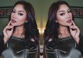 Tiru Gaya Makeup Marion Jola dengan Rekomendasi Lip Cream Cokelat Terjangkau!