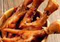 Wow, Ternyata Makan Ceker Ayam Bisa Bikin Kita Awet Muda! Berikut Penjelasannya