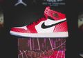 Keren! Ini Tampilan Sneakers Air Jordan 1 x Spider-Man: Into the Spider-Verse