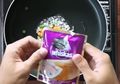 Chef Indonesia Ini Campur Nasi Goreng dengan Makanan Kucing, Begini Jadinya