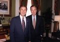 Ayahnya Tutup Usia, Hunian George Bush di Texas Jadi Sorotan