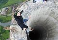 8 Tempat Paling Berbahaya di Dunia Buat Selfie! Berani Datangi?