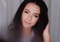 Tiru Gaya Makeup Amanda Rawless dengan Pilihan 5 Lip Cream Lokal Warna Nude