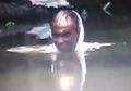 Dijuluki Putri Duyung India, Perempuan Ini Berendam di Danau Selama 20 Tahun
