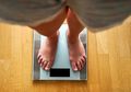 6 Kebiasaan Mudah ini Bantu Anda dalam Menurunkan Berat Badan