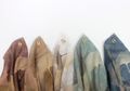Inspirasi Hijab dari Buttonscarves: Warna Earth dan Motif Dedaunan