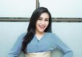 Makan dan Foto Bersama Roy Kiyoshi, Ayu Ting Ting Banjir Komentar Miring, Warganet: 'Kalo Sama Andika Bisa Begini Gak?'