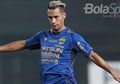 Bukan Kembali ke Persib Bandung, Raphael Maitimo Resmi Berlabuh ke Klub Ini