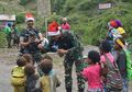 Rayakan Natal Bersama Masyarakat, Pendeta Papua : Kami Meminta Agar TNI-Polri Terus Bertugas Menjaga Daerah Kami dari Gangguan KKB
