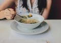 4 Fakta Tentang Alat Makan yang Bisa Bikin Berat Badan Cepat Turun!