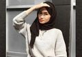 Prediksi Tren Gaya Hijab 2019 dengan Model Lipat ala Firaa Assagaf