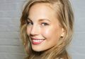 Tips Makeup Dewy yang Bisa Dilakukan Hanya dengan Waktu 10 Menit