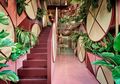 Padukan Elemen Desain Jepang dan Brasil, Interior Restoran Sushi Ini Keren Banget!