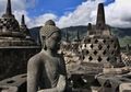 Mulai Sekarang, Jangan Lagi Berani Merogoh Tangan Patung Budha di Candi Borobudur!