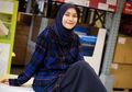 Curiga Makanan yang Disantap Pakai Pesugihan Celana Dalam Penjualnya, Zaskia Mecca Cek Langsung Kuali Bakso
