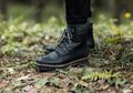 5 Tips Memilih Sepatu Bot yang Terlihat Keren dan Terasa Nyaman di Kaki