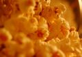 Ibu Ini Memperingatkan para Orangtua Tentang Bahaya Popcorn Setelah Anaknya Tersedak Popcorn dan Paru-parunya Bernanah