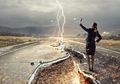 Suka Selfie di Lokasi Bencana Alam, Pertanda Gangguan Kejiwaan?