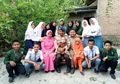 Gaji Pas-pasan Bukan Halangan, Anggota Brimob Asal Madiun Ini Tetap Bertekad Sekolahkan Puluhan Anak-anak Terlantar: Sudah Ada yang Jadi Polisi, Guru, Hingga Pegawai Bank