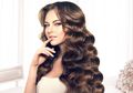 8 Hair Oil yang Bagus untuk Kesehatan Rambut, Kamu Mesti Tahu!