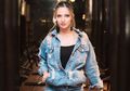 Jadi Sorotan, Nia Ramadhani Tampil Kece Bergaya Kasual Pamer Body Goals