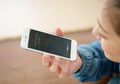 Fitur Siri di iPhone Selamatkan Nyawa Anak Ini Saat Terjebak di Es Membeku