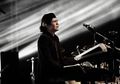 Dul Jaelani: Makasih Ayah, Atas Pengorbananmu Demi Karir Musikku. Makasih Bunda, Atas Doa-doa Malamnya