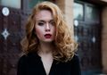 Kepingin Tetap Cantik Saat Hamil? Tunda Mengecat Rambut dan Perawatan Ini