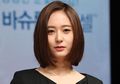 4 Cara Mudah Meluruskan Rambut Keriting Tanpa Pakai Catokan!