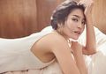 Jadi Istri Produser Tajir Ini Gaya Makeup Andalan Bunga Zainal, Simpel Banget !