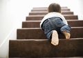 Catat! Ini 5 Aspek Penting dalam Mendesain Tangga yang Aman untuk Anak