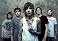 Bantu Perangi Wabah Corona, Bring Me The Horizon Lelang Gitar Bersejarah