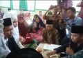 Bukan Cincin dan Seperangkat Alat Salat, Maskawin Pasangan Pengantin Ini adalah Es Cendol