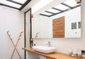 5 Ide Desain Wastafel Bermeja, Bikin Kamar Mandi Kamu Tampak Lebih Menarik!