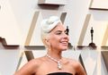 Tampil di Oscar 2019, Lady Gaga Kenakan Kalung Berlian Harga Ratusan Milyar Rupiah!