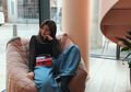 8 Gaya Shaloom Razade, Anak Wulan Guritno Pakai Ankle Boots!
