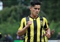 Gelandang Vitesse yang Ingin Bela Timnas Indonesia Ternyata Pernah Beri Kartu Kuning kepada Wasit