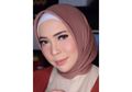 Foto OOTD Selalu Cetar, Ini Spot Favorit Fitri Tropica untuk Berfoto di Rumah