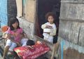Ditinggal Ibunya Minggat, Velin Bocah 13 Tahun Asal Manado Harus Rawat Kedua Adiknya di Rumah Kontrakan