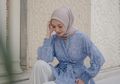Yuk Pakai 7 Wrap Outfit Untuk HIjabers yang Pengin Terlihat Kece!