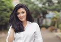 7 Gaya Naysilla Mirdad yang Kece & Chic Saat Pakai Outfit Hitam!