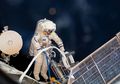 Cetak Sejarah Baru, NASA Sukses Gelar Spacewalk dengan Seluruh Kru Perempuan. Bagaimana Cerita Pengalaman Mereka?